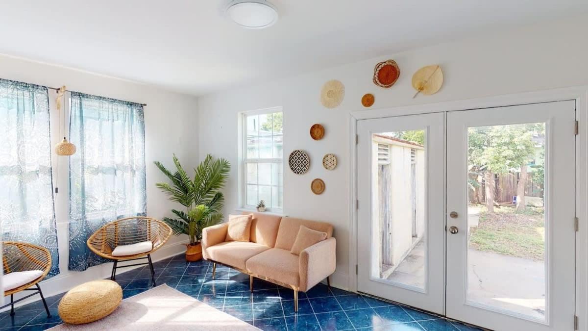 Villa Sunny 5Bed W Parking And Direct Streetcar Access New Orleans Exterior foto